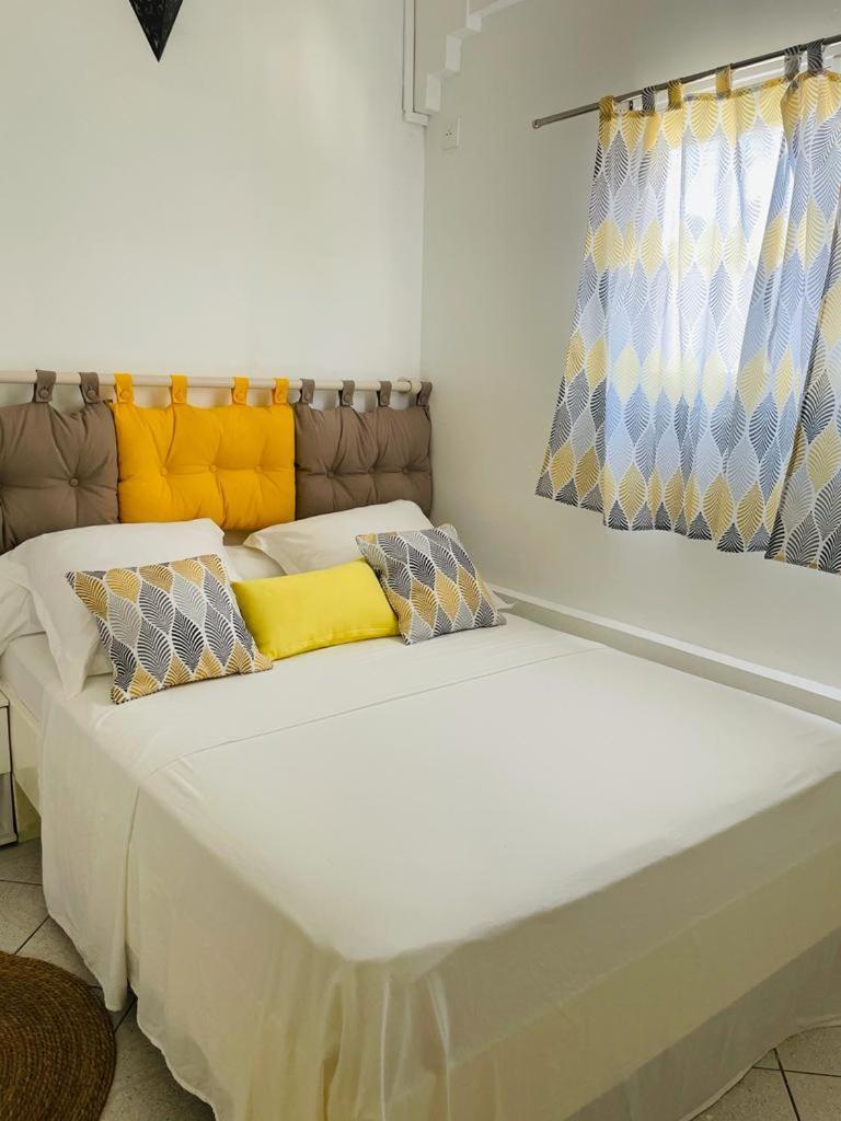 Studio Maracuja Villa ปวงต์-นัวร์ ห้อง รูปภาพ
